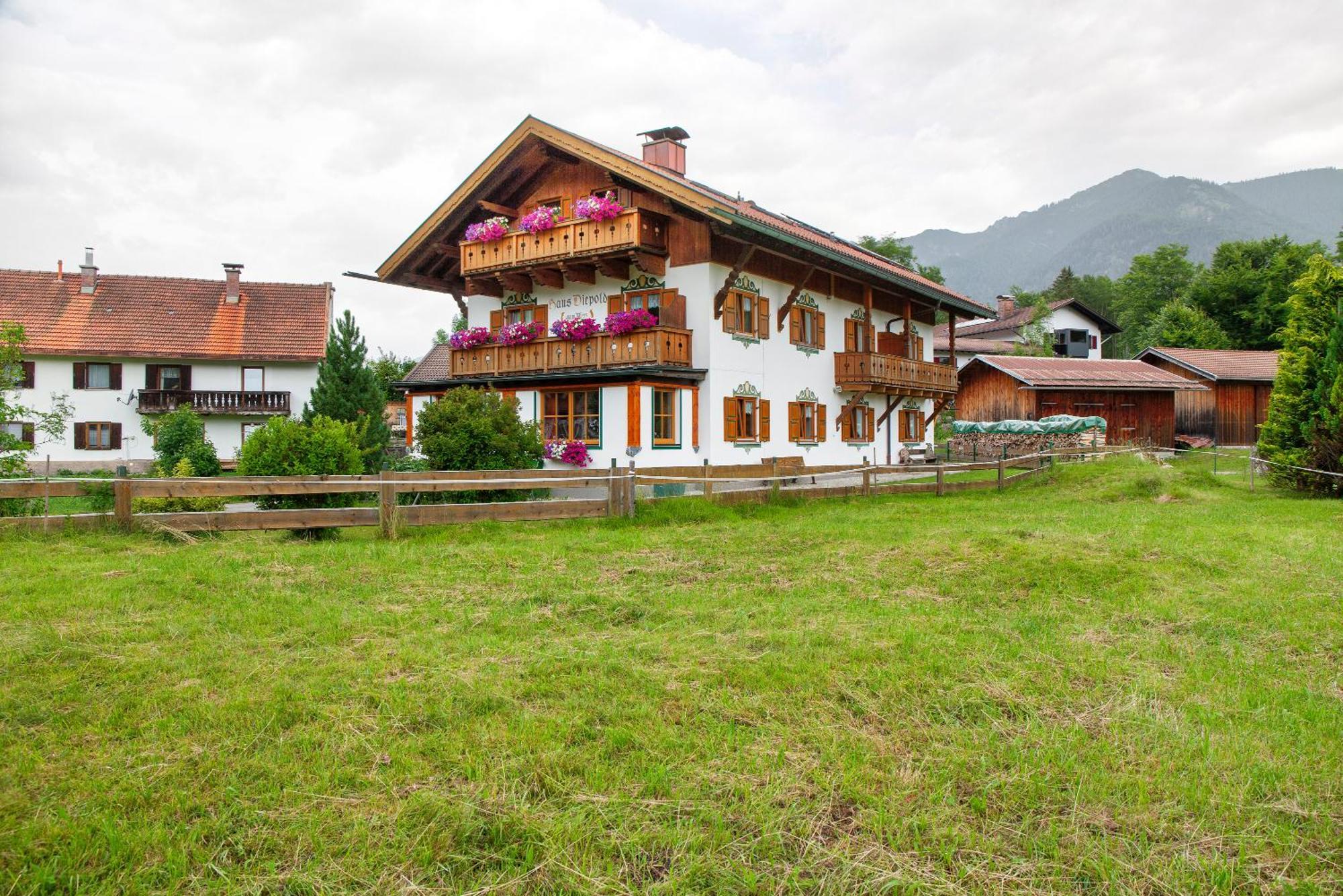 Ferienwohnung Alpspitze Грайнау Екстериор снимка